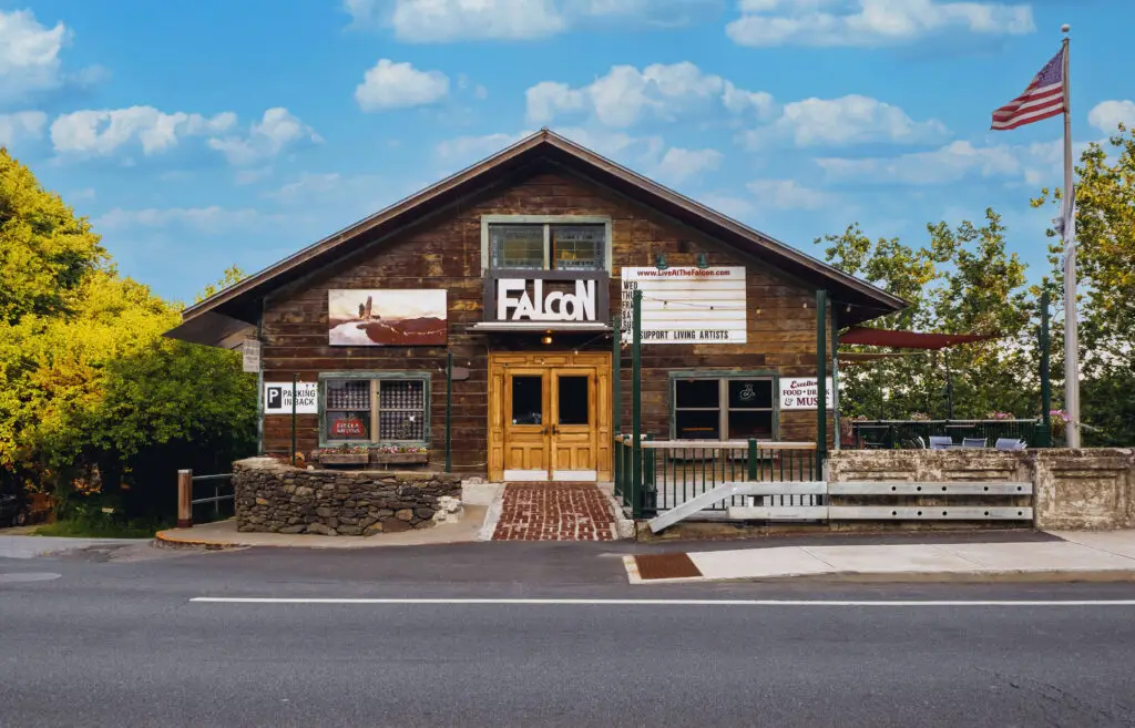 The Falcon Marlboro Interior