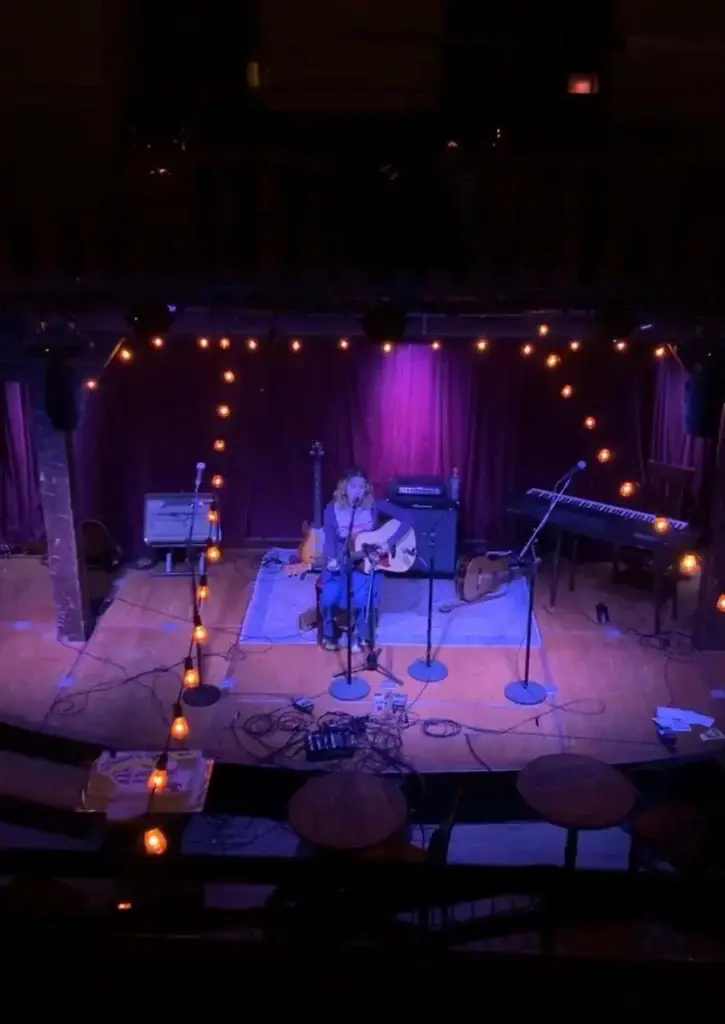 Colony Woodstock Interior Performance