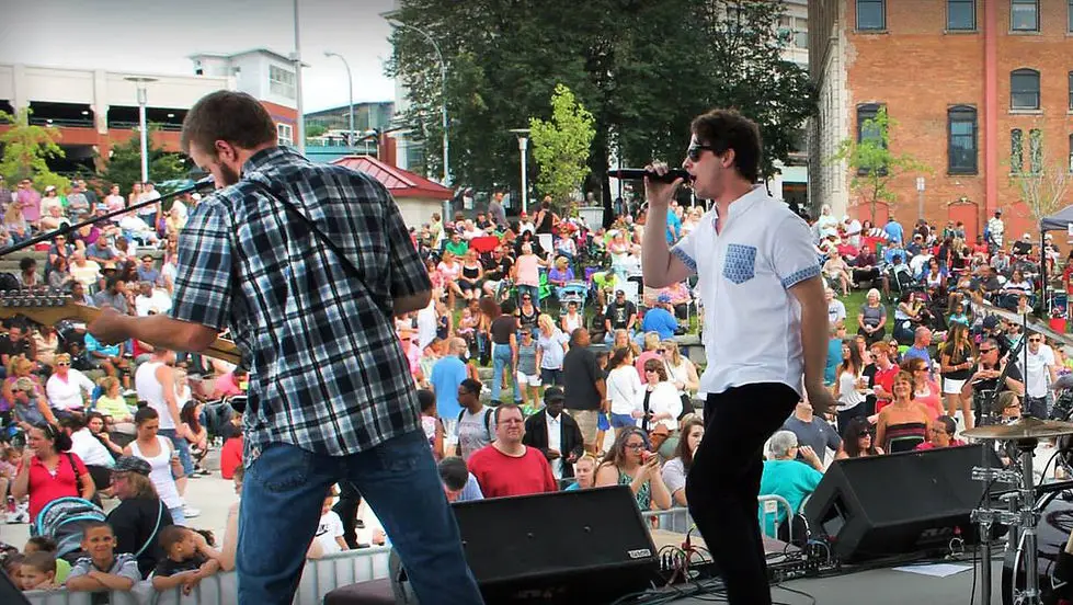 Rockin' on the River