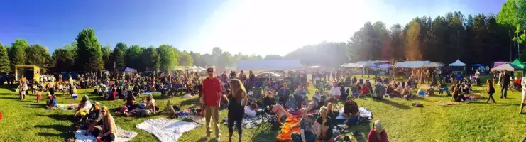 Sterling Stage Folkfest wide view Sterling NY