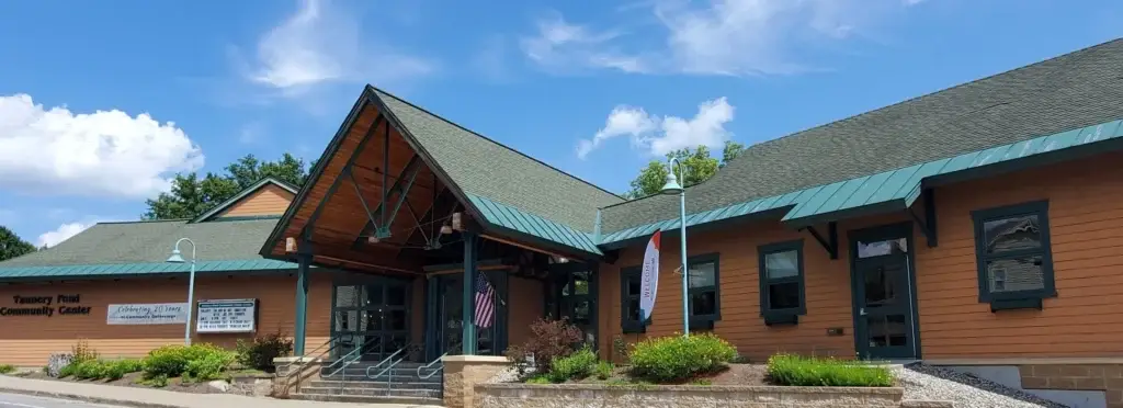 Tannery Pond North Creek Exterior