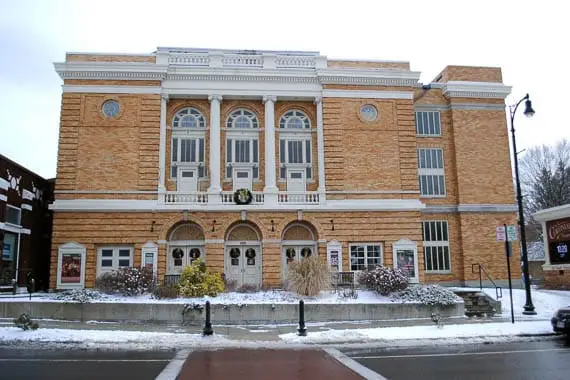 Colonial Theatre Pittsfield Exterior