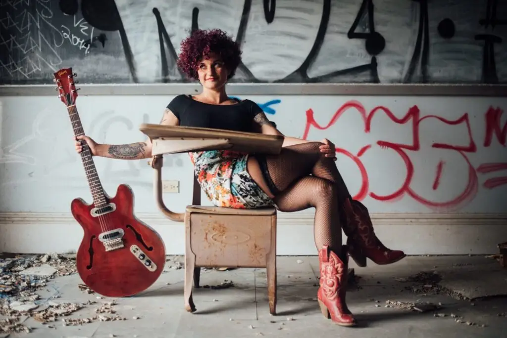 Carsie Blanton with guitar, press photo by Bobby Bonsey