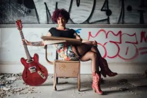 Carsie Blanton with guitar, press photo by Bobby Bonsey