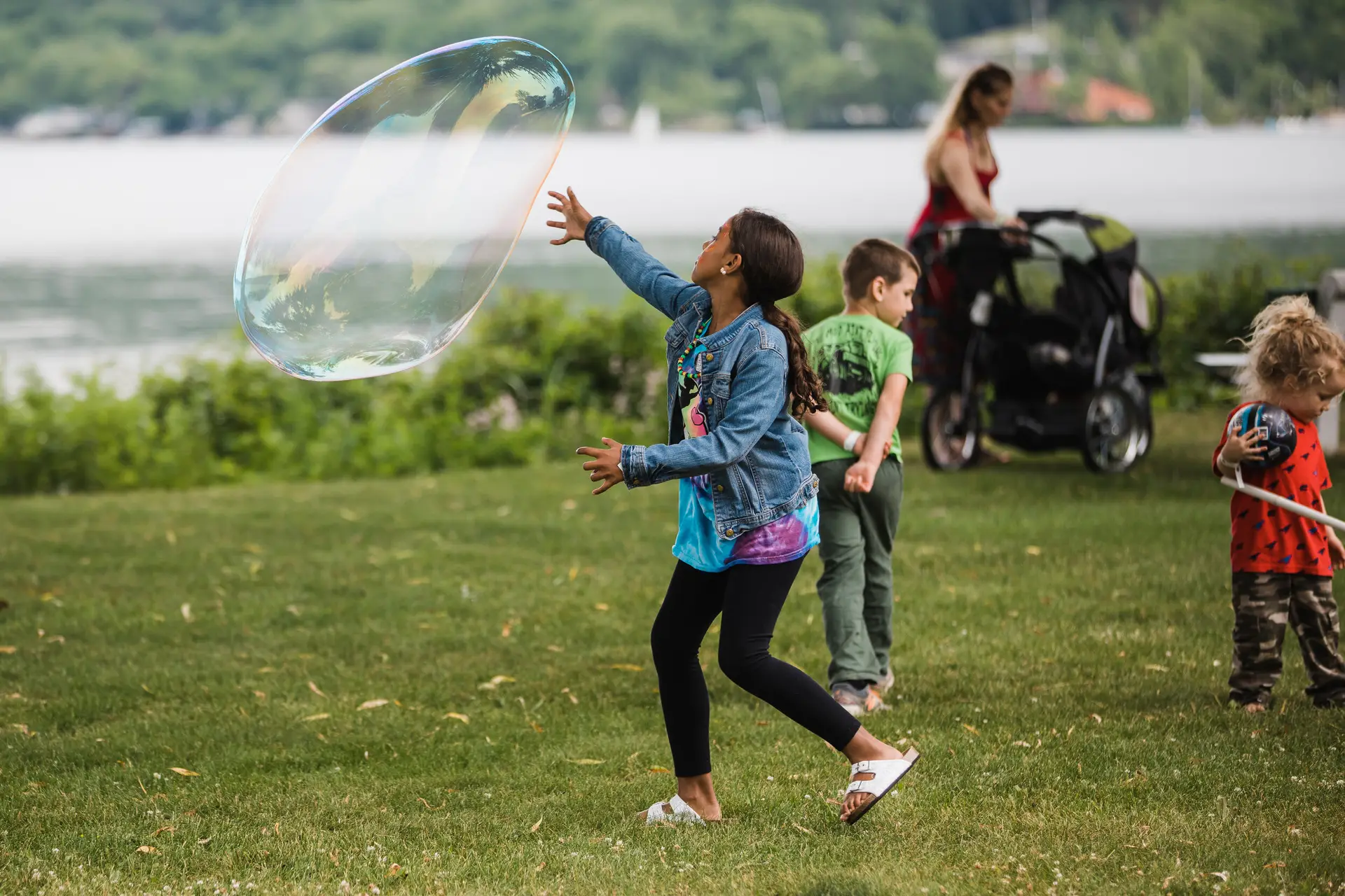 Live music and festival atmosphere at the Ithaca Reggae Fest in Stewart Park, Ithaca, New York