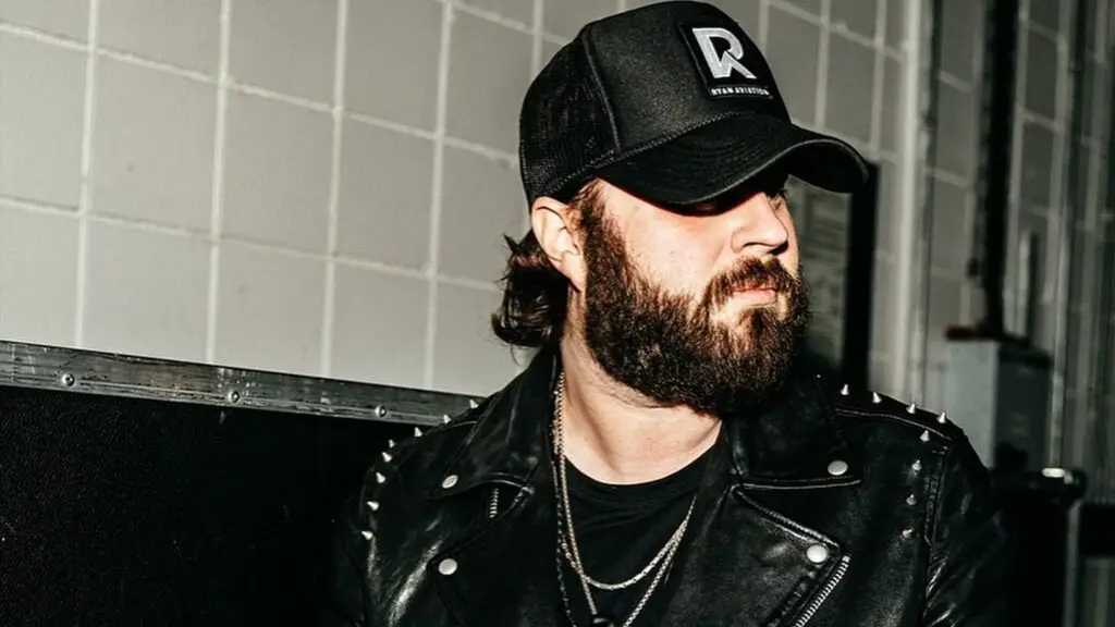 Nate Smith performing live