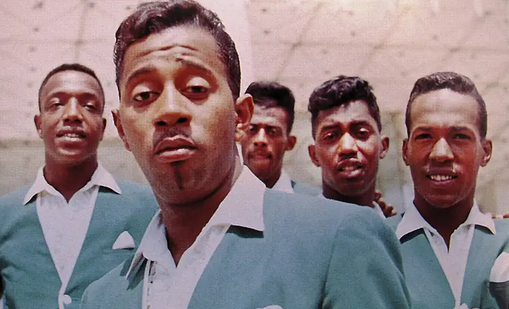 The Temptations, classic Motown-era promo photo — co-headlining with the Four Tops at Seneca Niagara Events Center, May 12, 2017