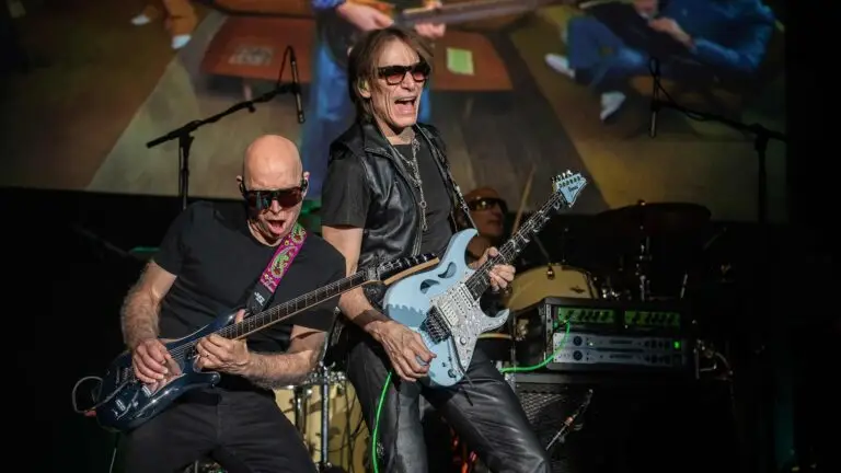 SatchVai Band featuring Joe Satriani and Steve Vai performing live