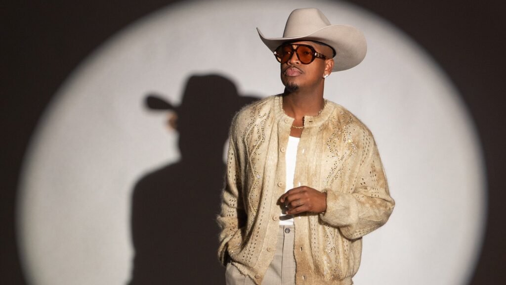 NE-YO performs on the Nights Like This Tour with Akon at Darien Lake Amphitheater