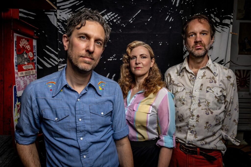 Great Lake Swimmers perform live on the Caught Light Tour 2026