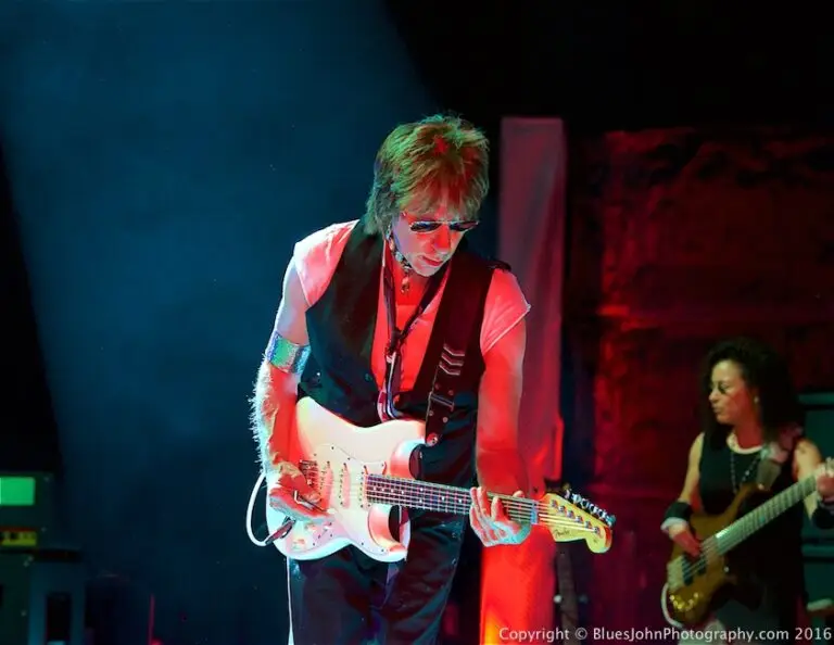 Jeff Beck & Buddy Guy at CMAC
