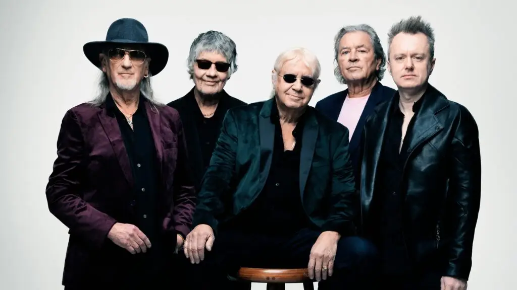 Deep Purple five-member band posed in dark formal attire, official SPLAT! tour press photo