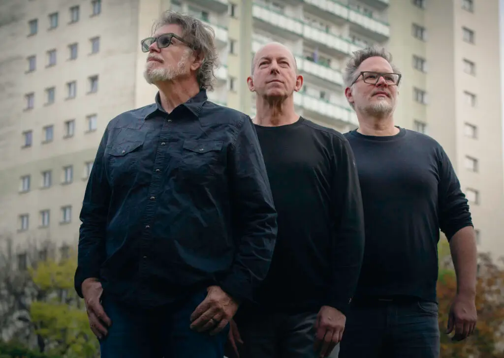 Tu-Ner — Trey Gunn, Markus Reuter, and Pat Mastelotto — 2026 press photo