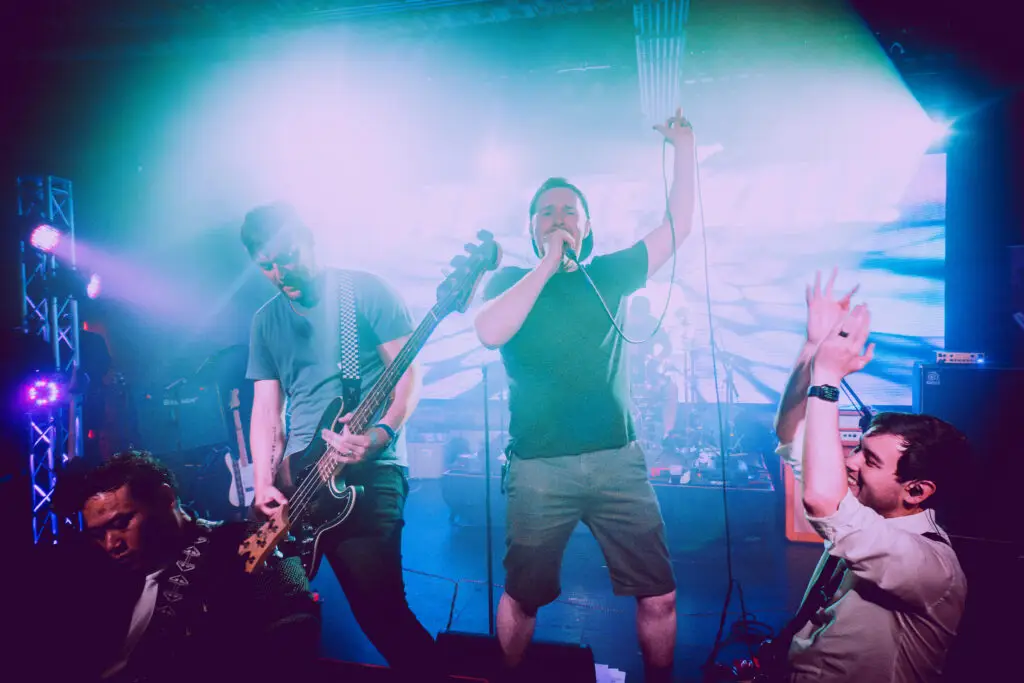 Off The Wall performing live at Emo Night Buffalo at Nietzsche's