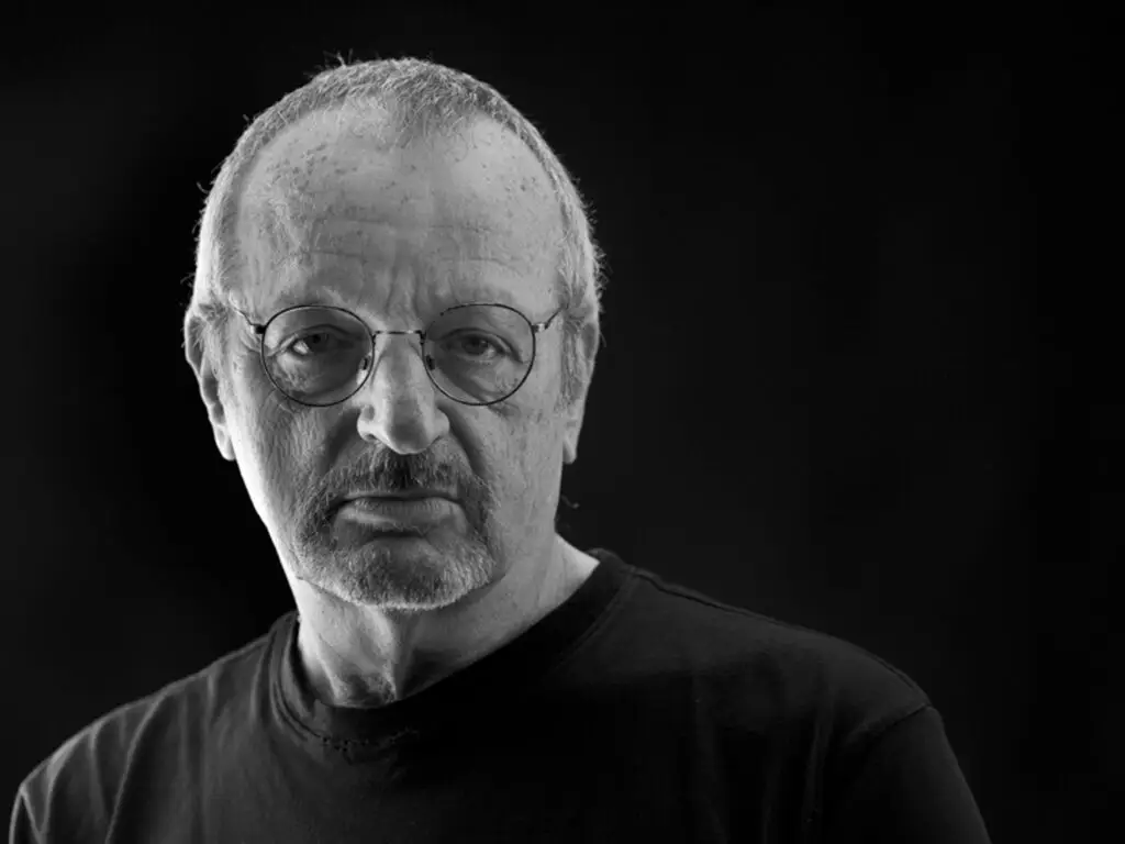David Bennett Cohen, founding keyboardist of Country Joe and the Fish, official press photo